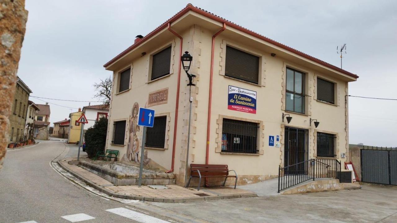 Albergue El Camino De Santovenia Santovenia De Oca Exterior photo